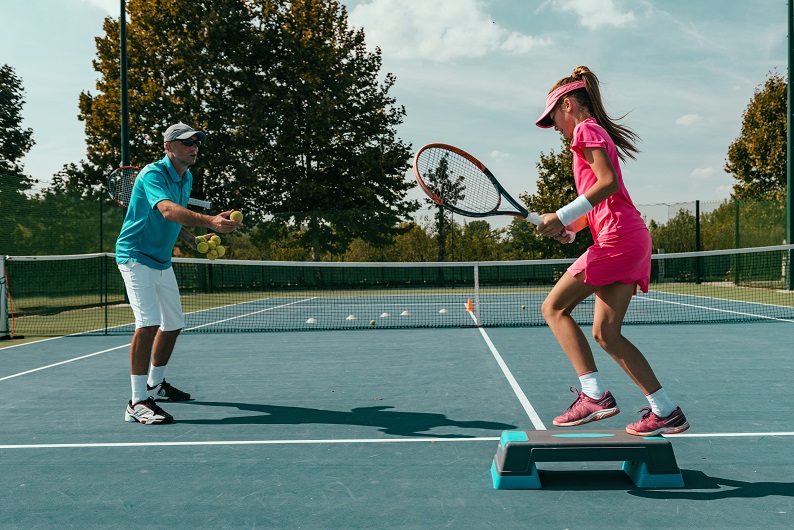 Finding a Tennis Camp for Kids